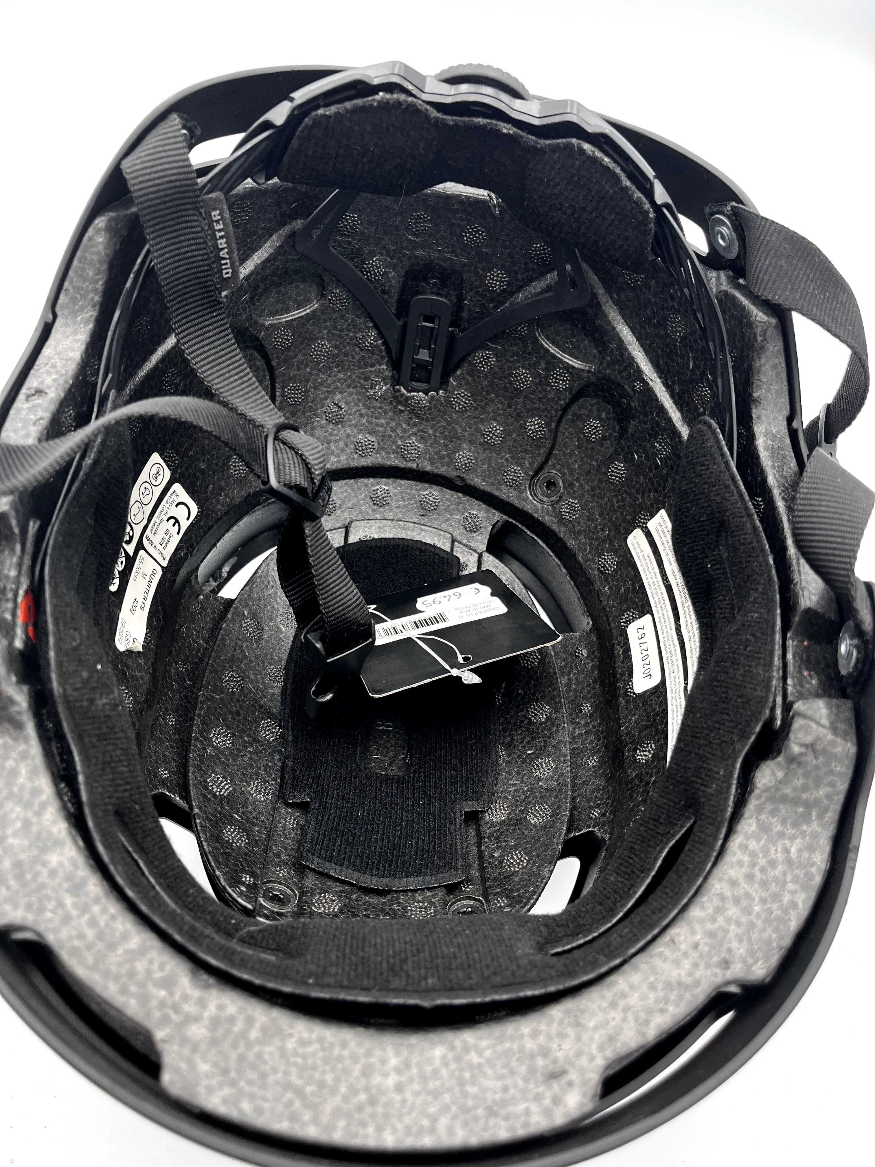 Powystawowy Kask Rowerowy Giro Quarter r. M (55-59cm)
