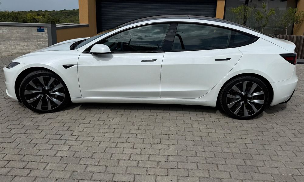 Tesla Model 3 Long Range Tração Integral