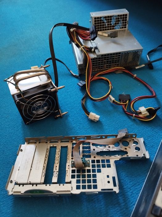 Obudowa HP compaq płyta główna, + chłodzenie do procesora + zasilacz