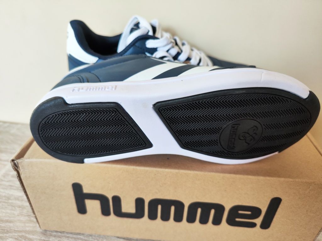 Buty sportowe Hummel, rozmiar 36, wkładka zmierzona 23 cm, nowe w opak