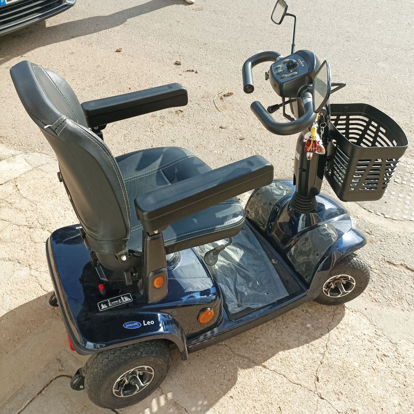 Scooter elétrica mobilidade reduzida