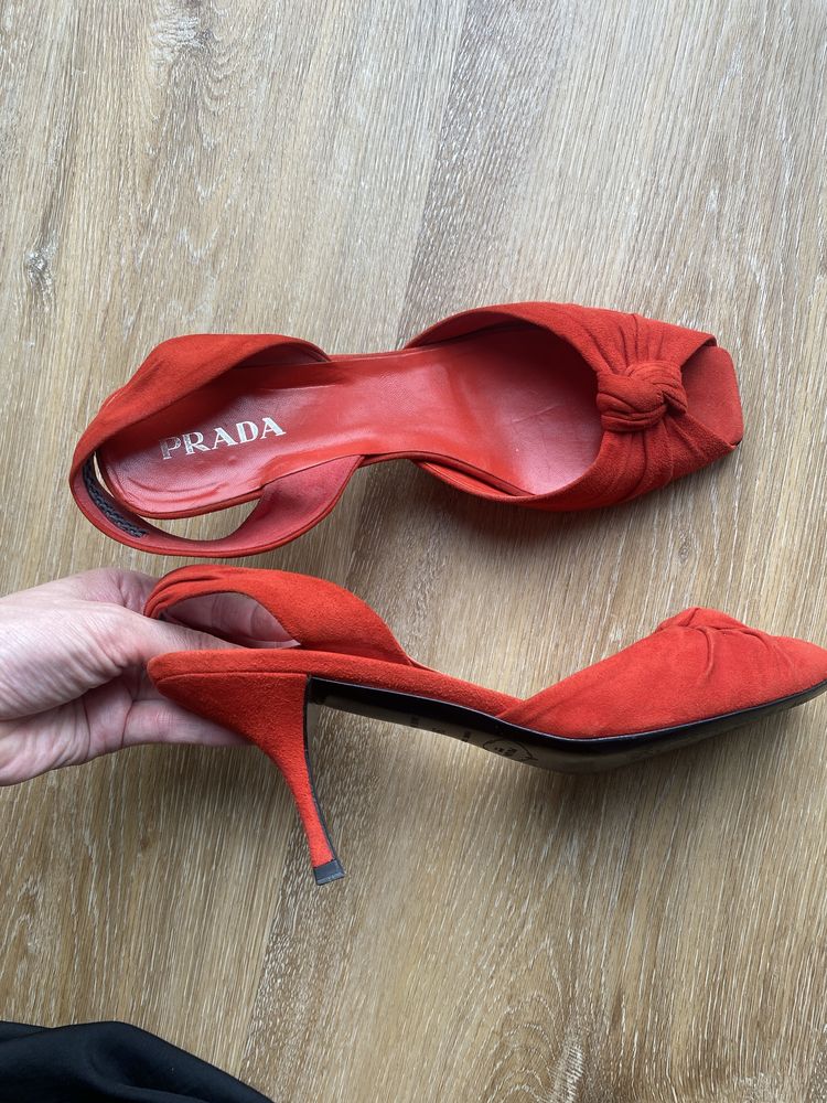Босонжки туфли  Prada