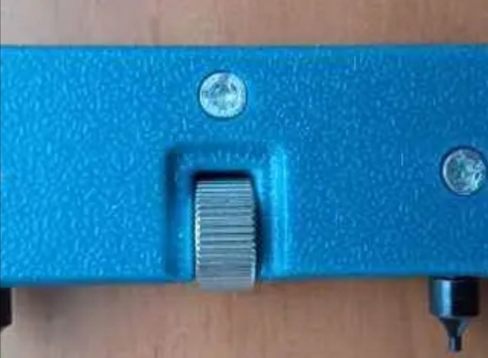 Ferramenta para abrir relógio (novo)