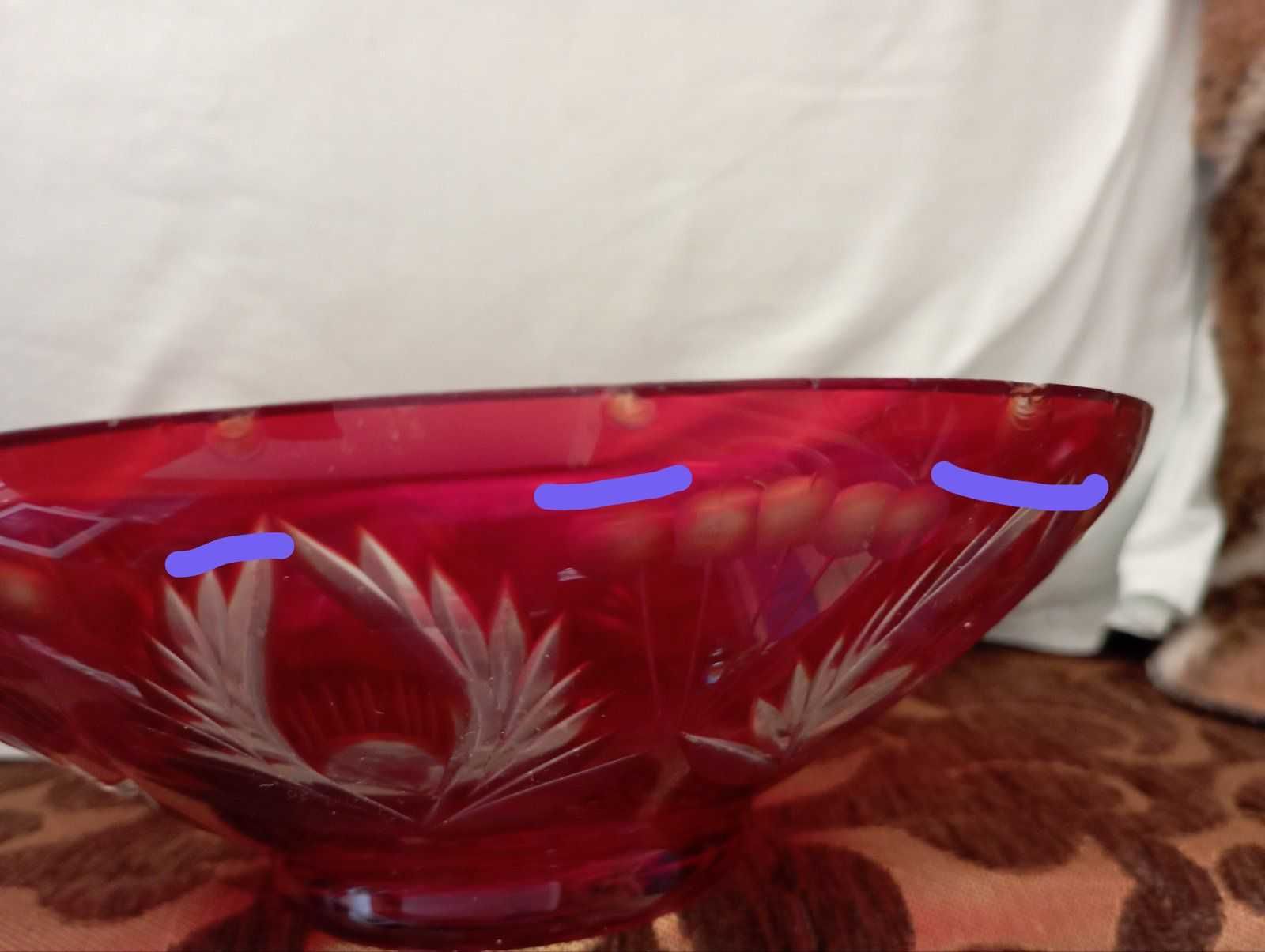 Салатница/тарелка рубиновое стекло цветное винтаж салатник, алмазная