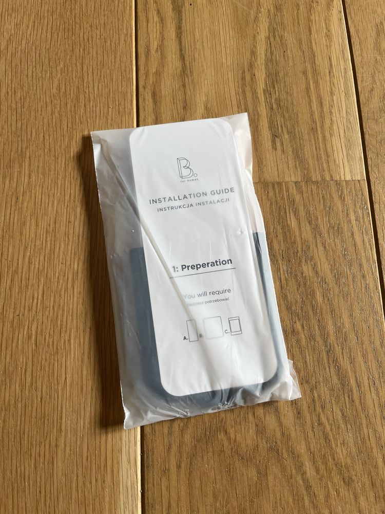 Etui i szkło ochronne do iPhone 15 Pro