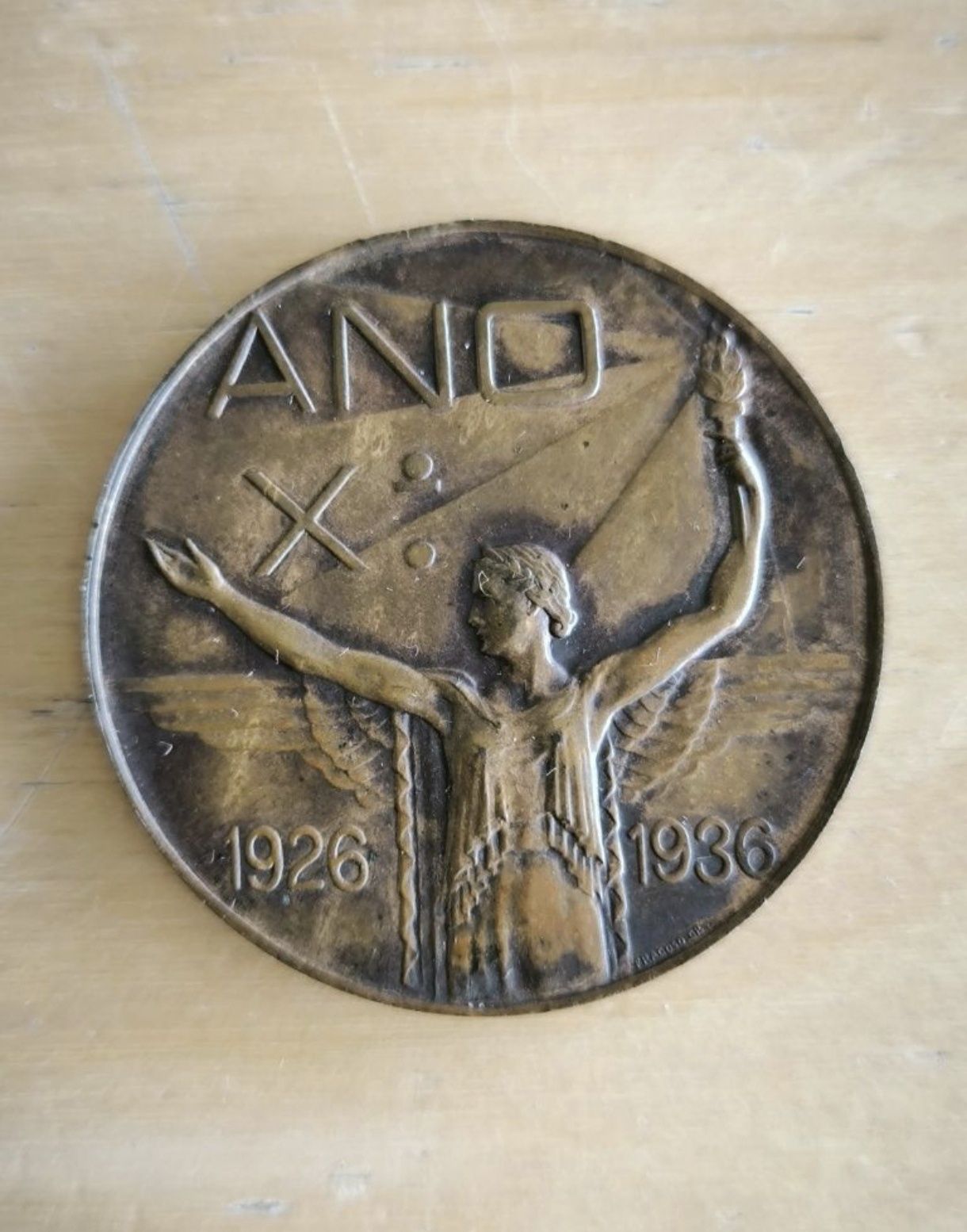 Medalha X aniversário do estado novo 1926/1936
