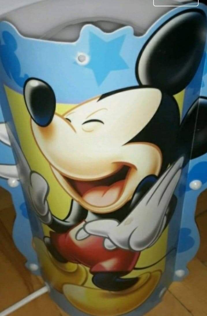 Niespodzianka  Gratis  Lampka nocna  z Myszka Mickey.  Zapraszam