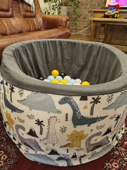 Nowy basen z kulkami