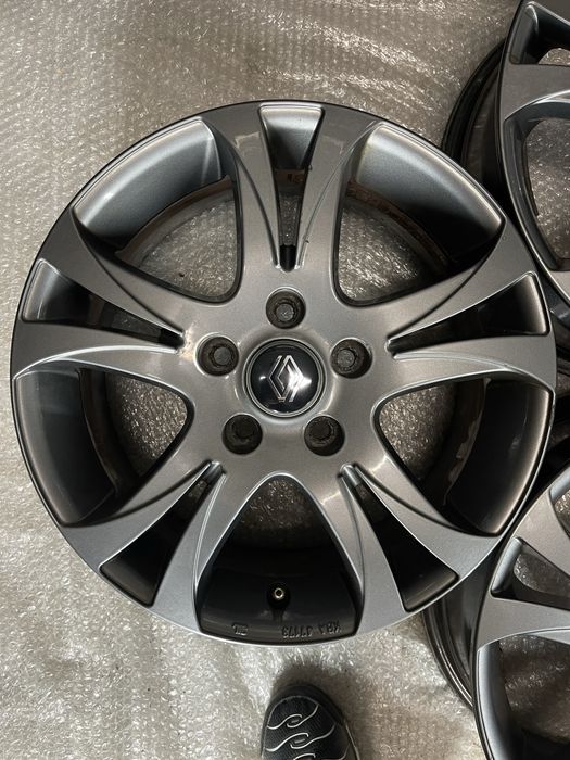 Диски R16 5x114.3 Et47 6.5J. Renault Trafic 3 Scenic Megane Duster Kap