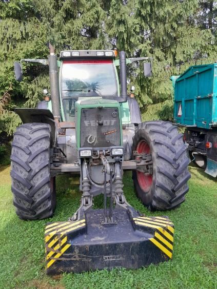 Fendt Favorit 824