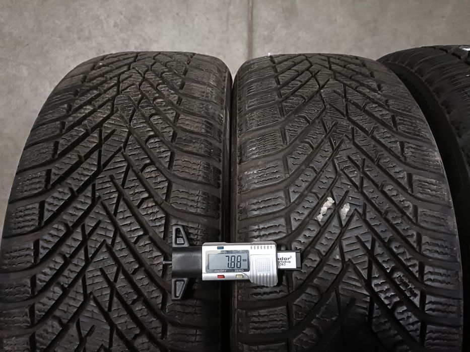 Opony zimowe Pirelli Cinturato Winter 2 205/45R17, DEMO 21r