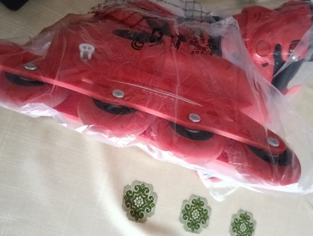 Patins em linha "Ferrari"