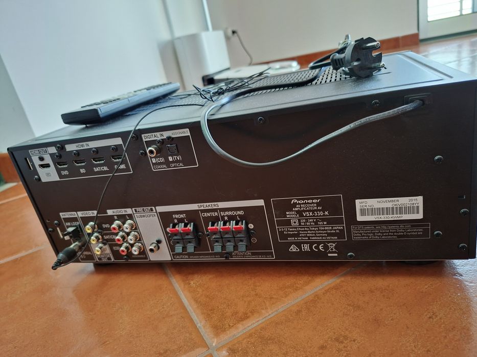 Amplificador AV VSX-330-K + Subwoofer Pionner