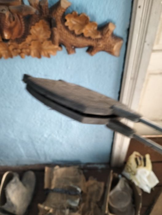 Продаю металеву ретро блінницю