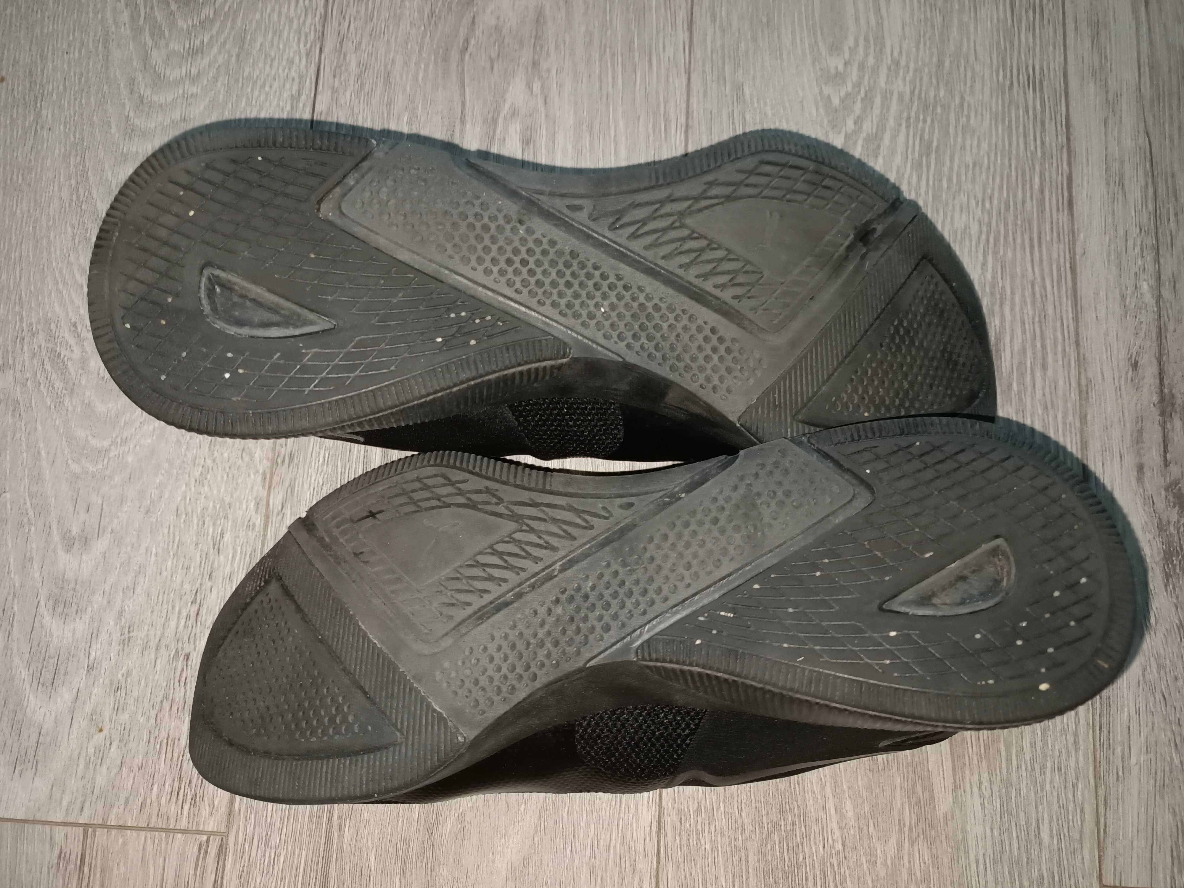 Puma Flyer Runner 192257 buty sportowe rozm. 42,5