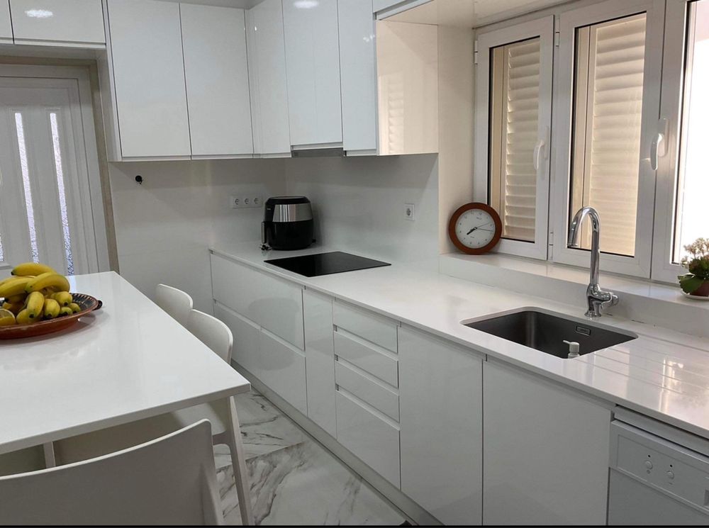 Quarto de casal com suite mêz ou diaria zona calma