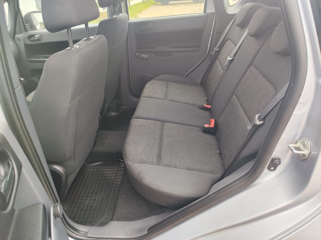Mitsubishi colt. Klima