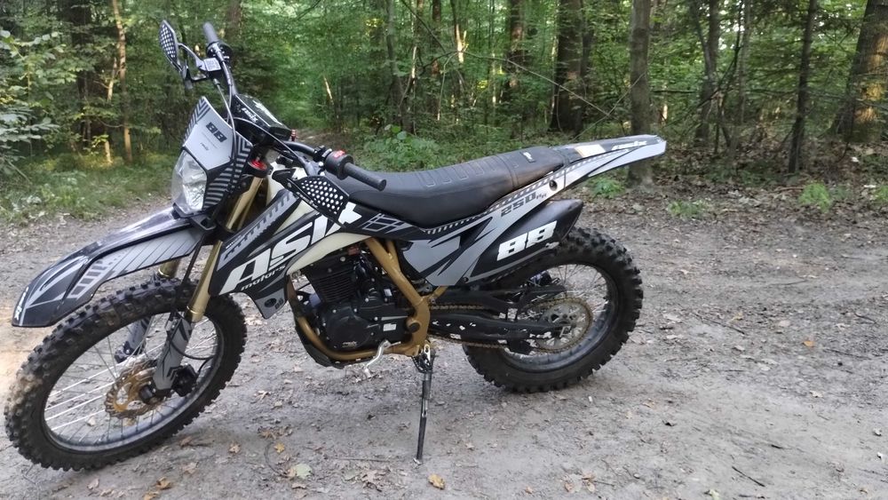 X moto Asix xb88
