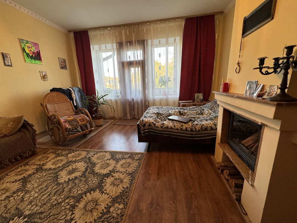 Продаж 2кім квартири з каміном м.Теребовля