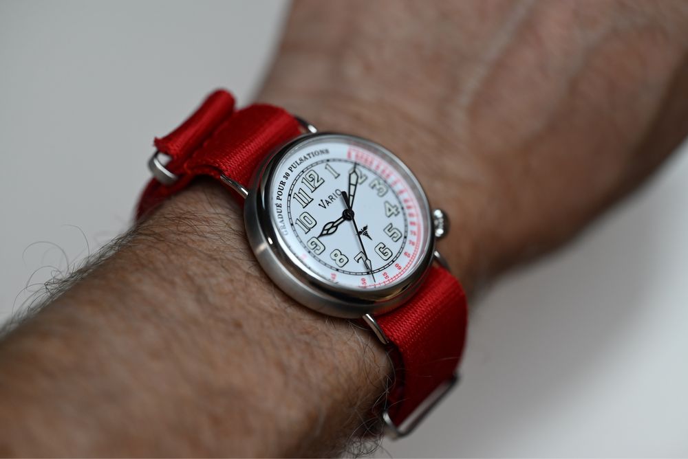 Zegarek okopowy Vario 1918 Medic 1918, biała tarcza emalia,