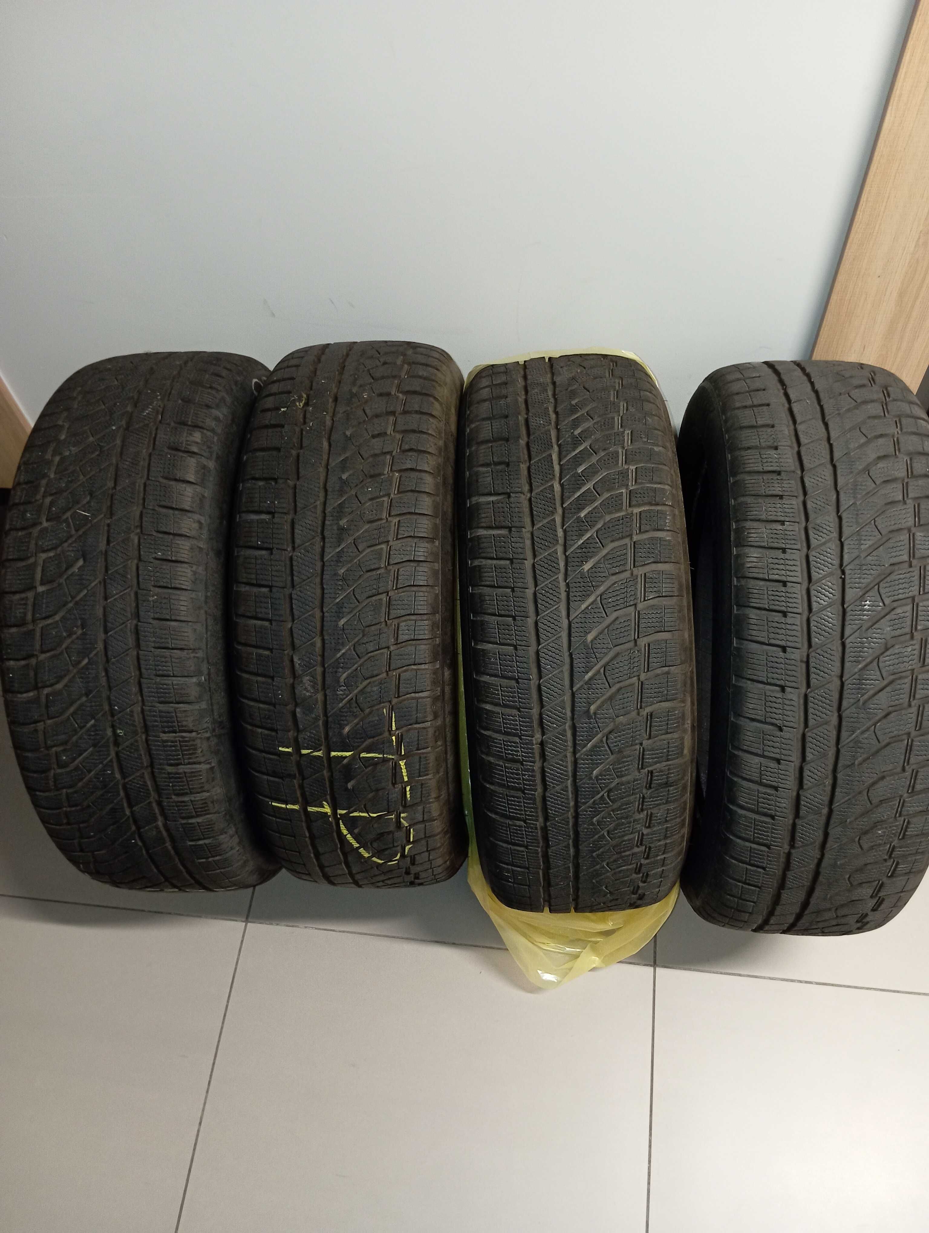 4 opony zimowe Falken 235/55R18 super stan z 2023 roku