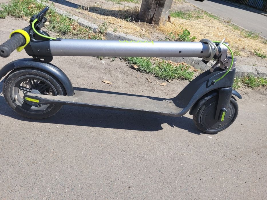 Електросамокат Bongo Cecotec A