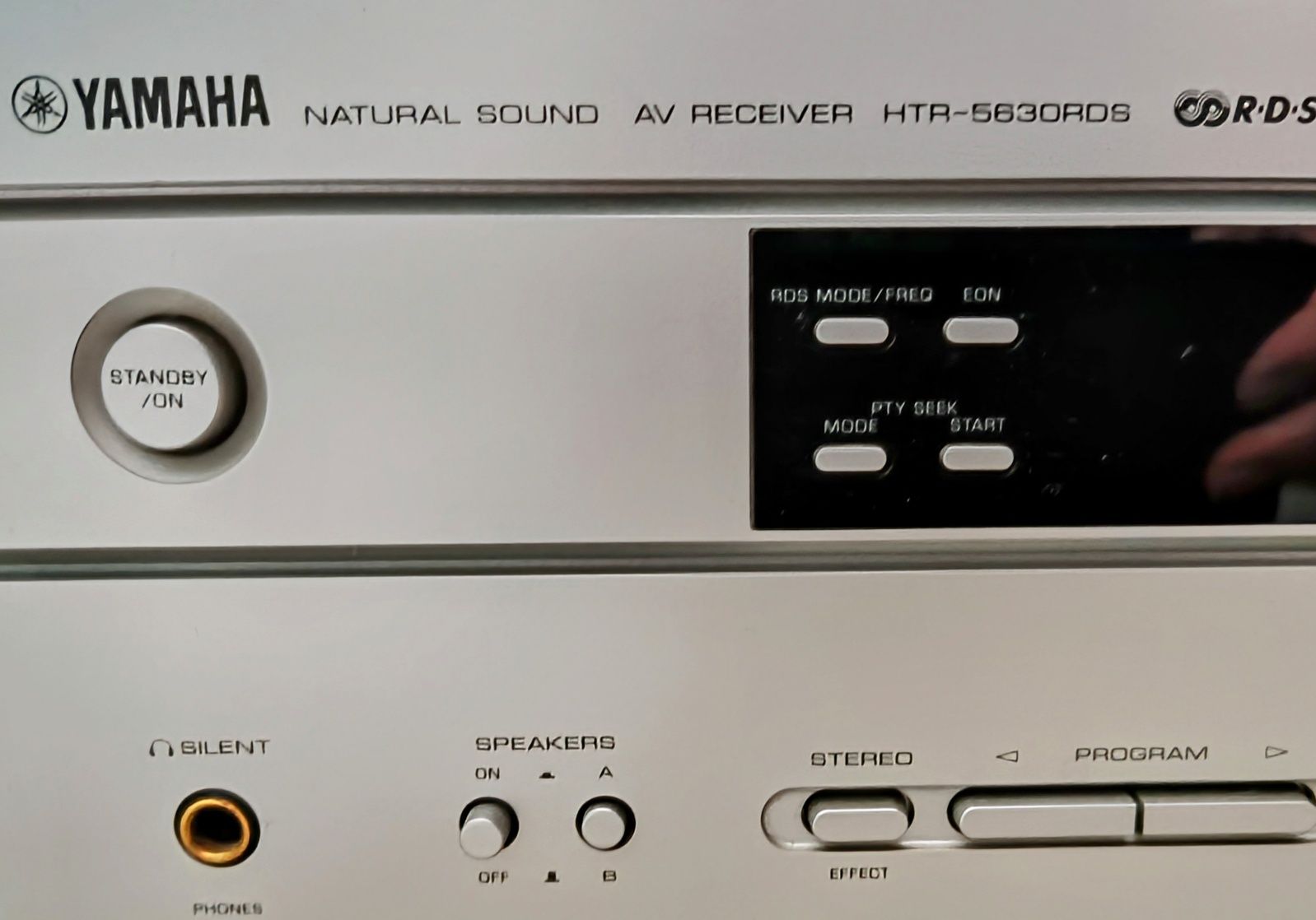 Amplituner Yamaha HTR-5630RDS z głośnikami - zestaw.