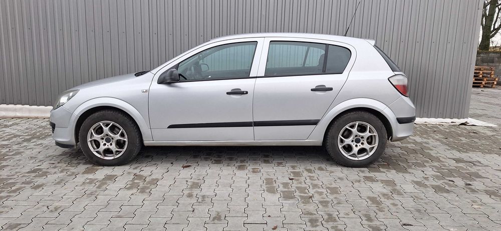Opel Astra z oszczędnym silnikiem 1.7