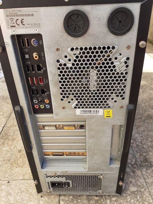 PC gaming para peças ou completo