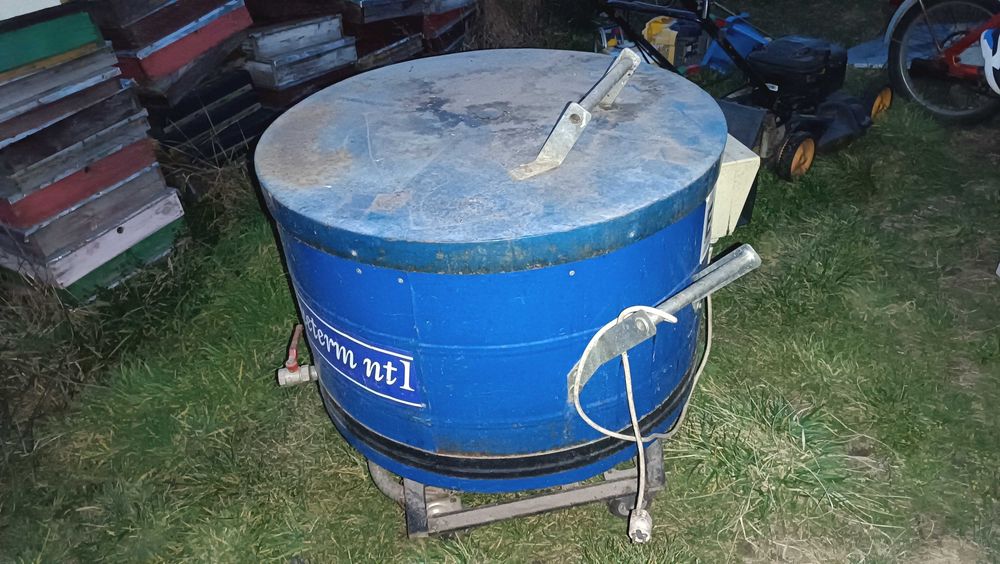 Zbiornik nierdzewny z grzałką - Queterm nt1 ESJOT