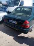 Mercedes c 200d de 1995 com caixa automática avariada