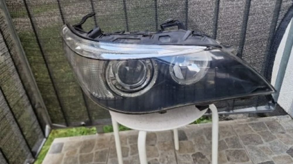 Lampa BMW E60 prawy przód xenon