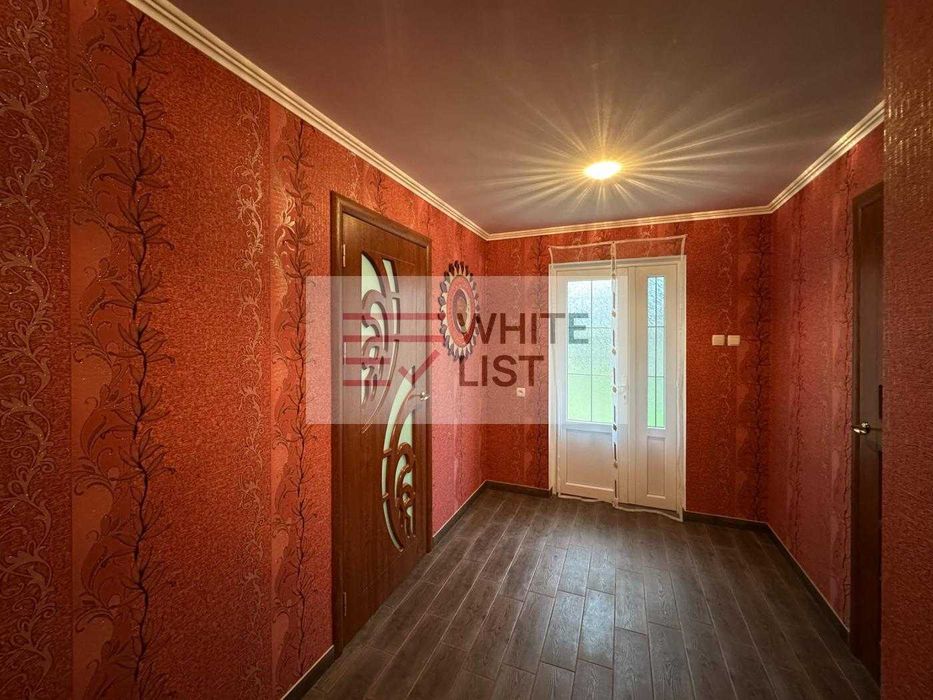 Продаж будинку/господарства м. Вашківці