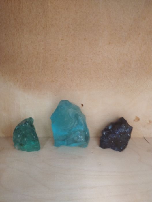 Кристаллы Танзанит, Самоцвет.