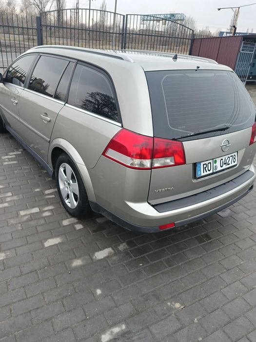 Opel vektra 2005
