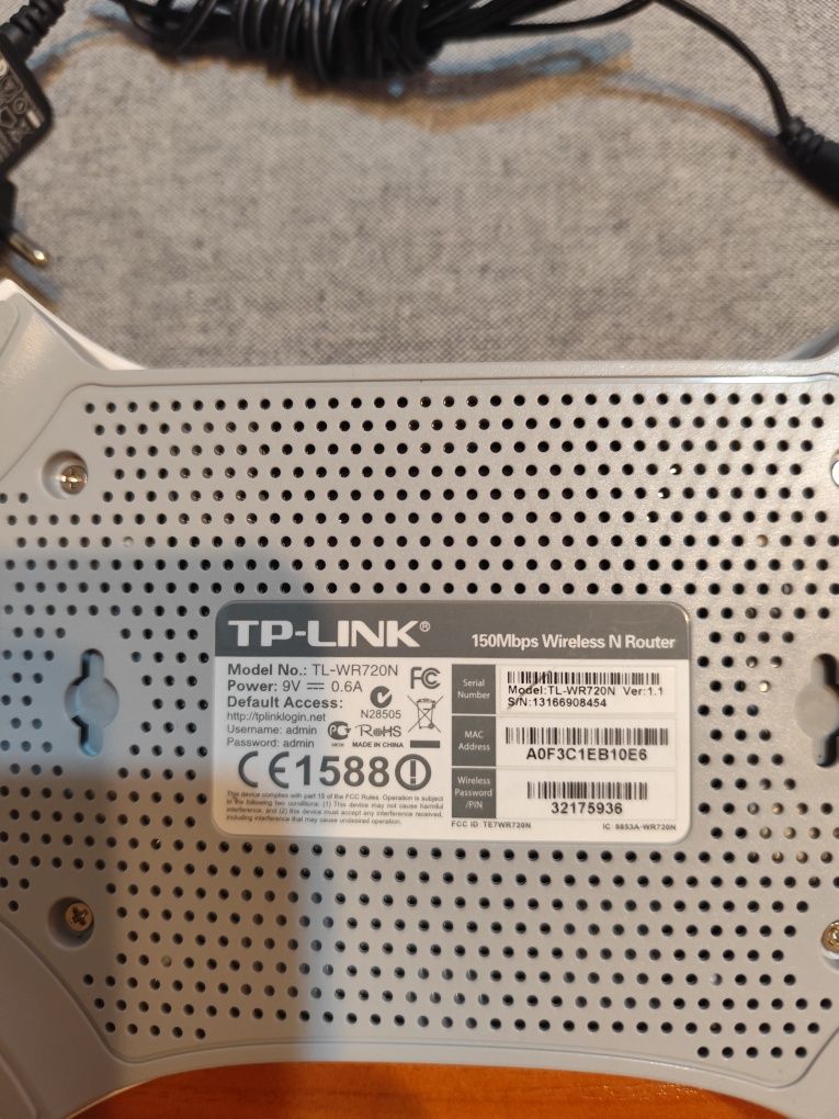 Router tp-link TL-WR720N