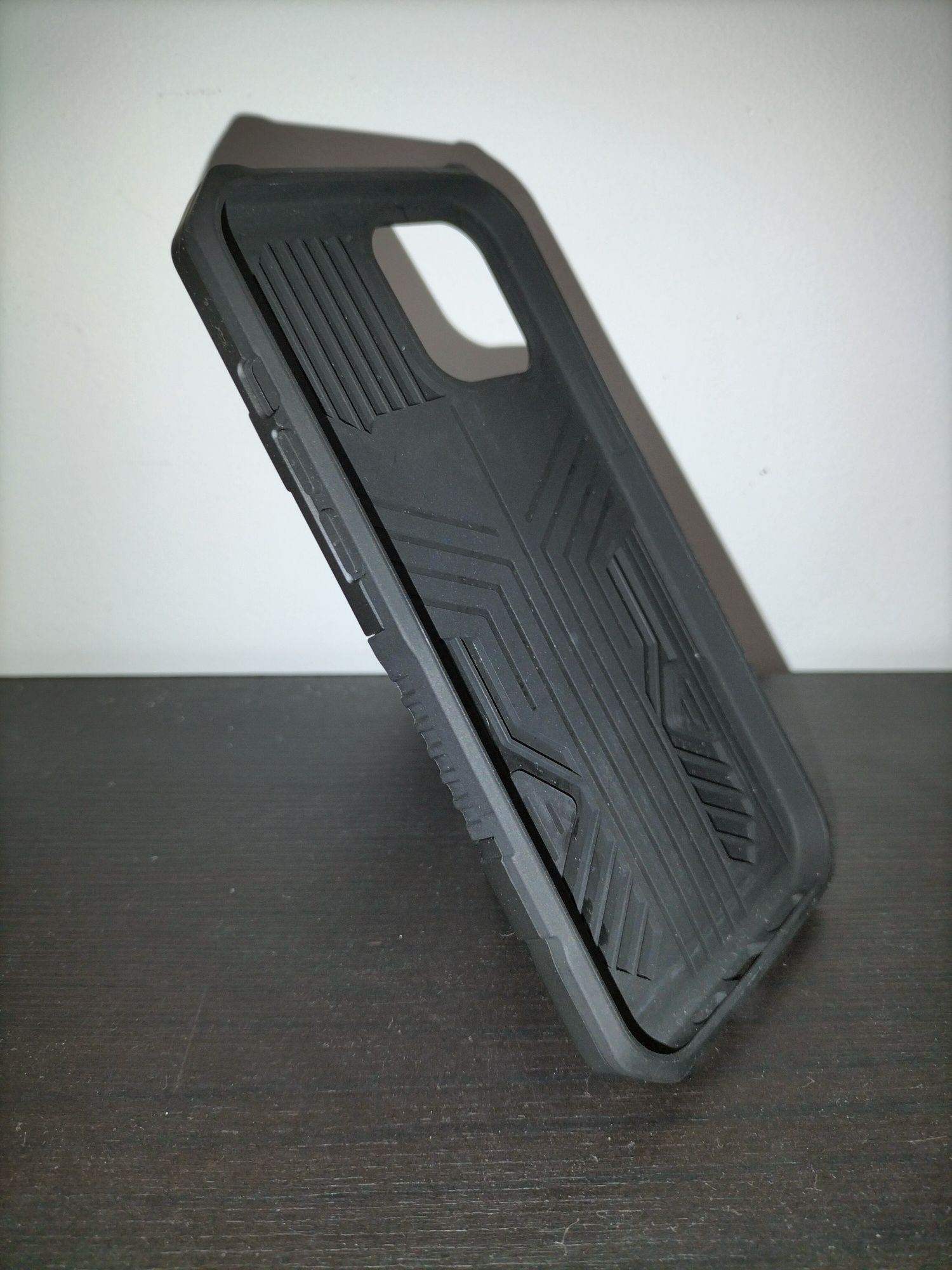 Capa IPhones 11 e 12 e Xiaomi Redmi Note 8