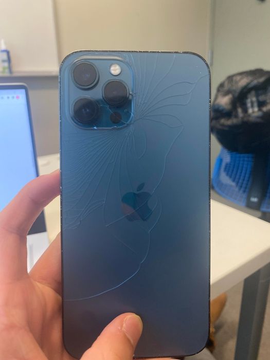 IPhone 12 128gb/honor 200 lite