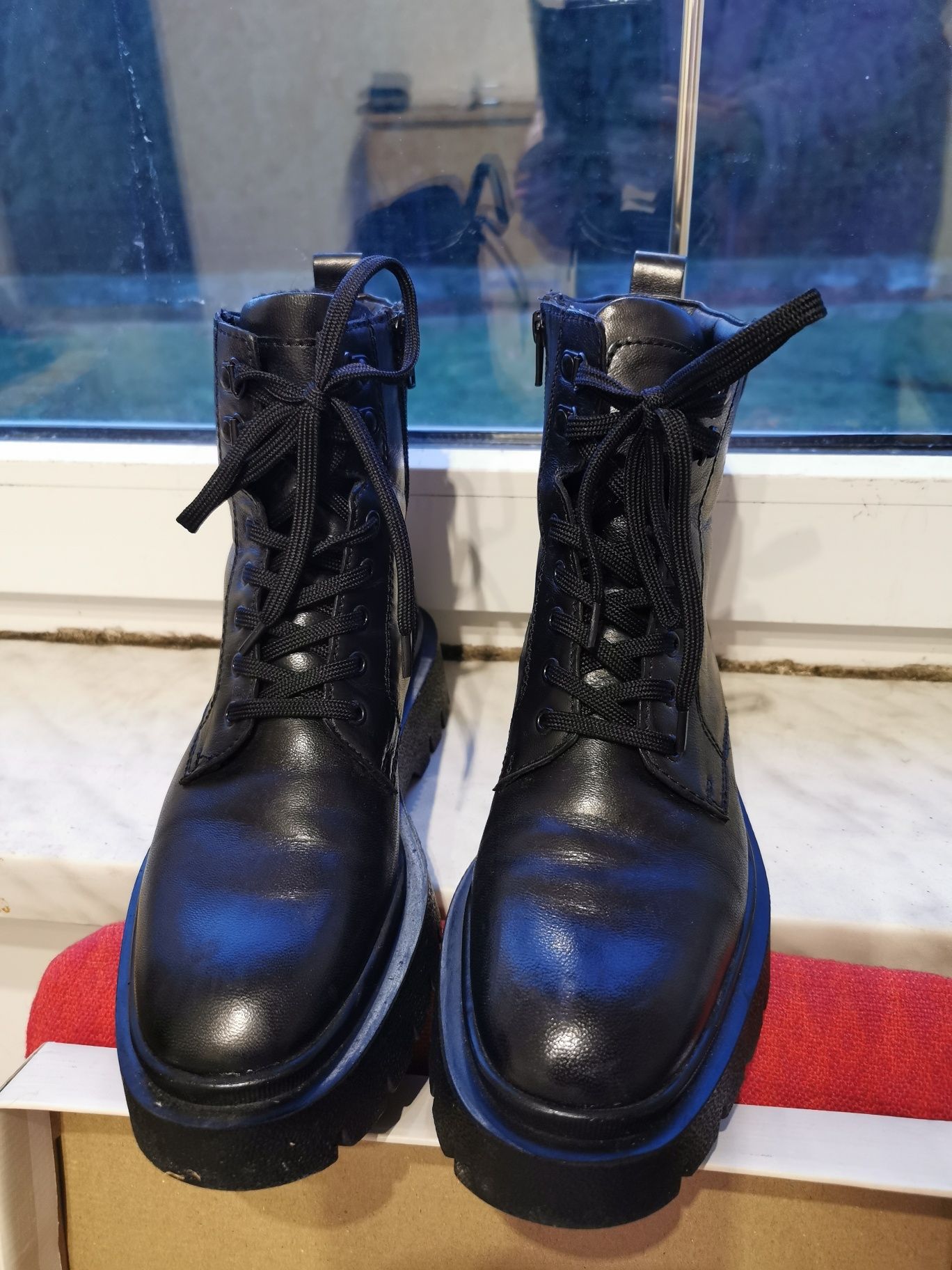 Trapery skórzane Lasocki r. 39