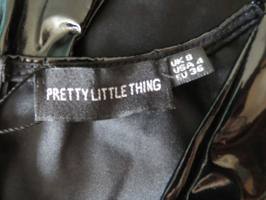 PrettyLittleThing Vinylowy kombinezon latex 36