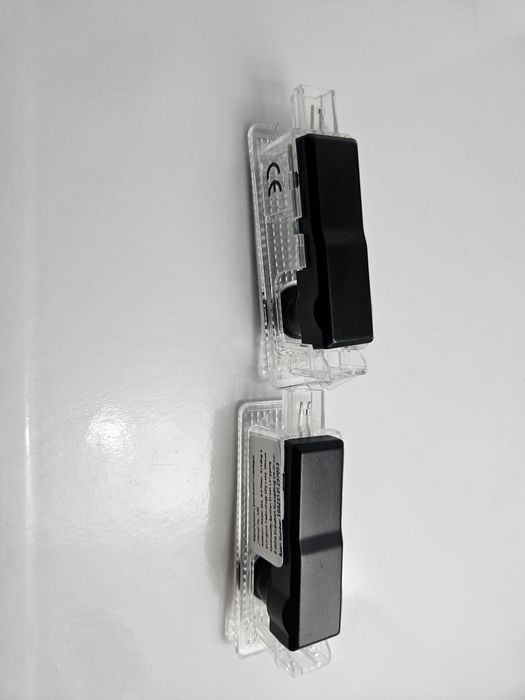 BMW, подсветка, проэктор в карты дверей