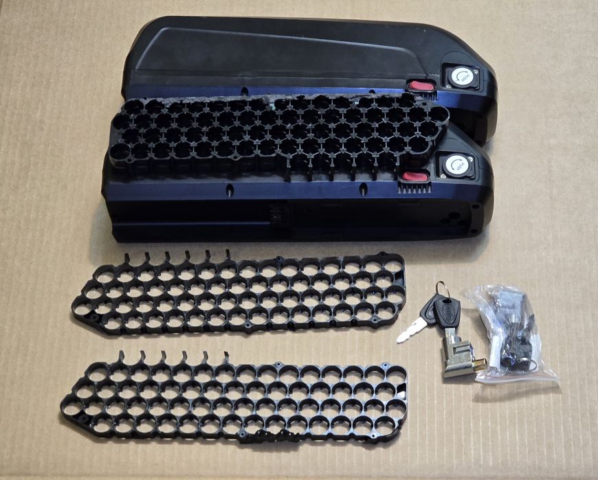 Obudowa,bateria,akumulator,holder,szyna i inne