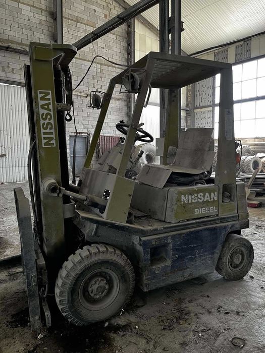 Вилочний навантажувач NISSAN NVH