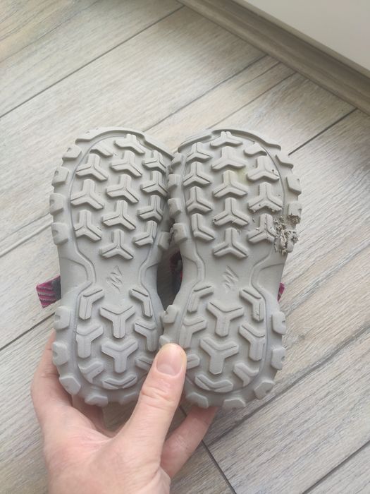 sandały quechua decathlon MH100