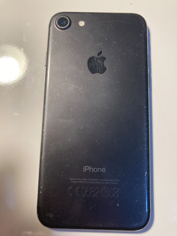 Iphone 7 czarny 32gb