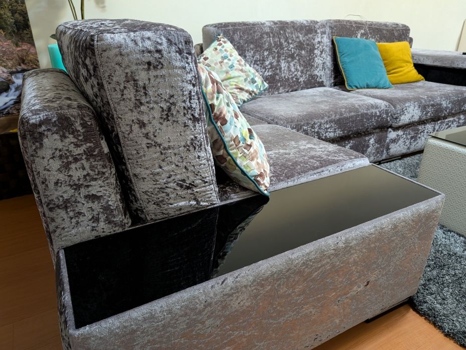 Sofá, com 3,10x190 em bom estado