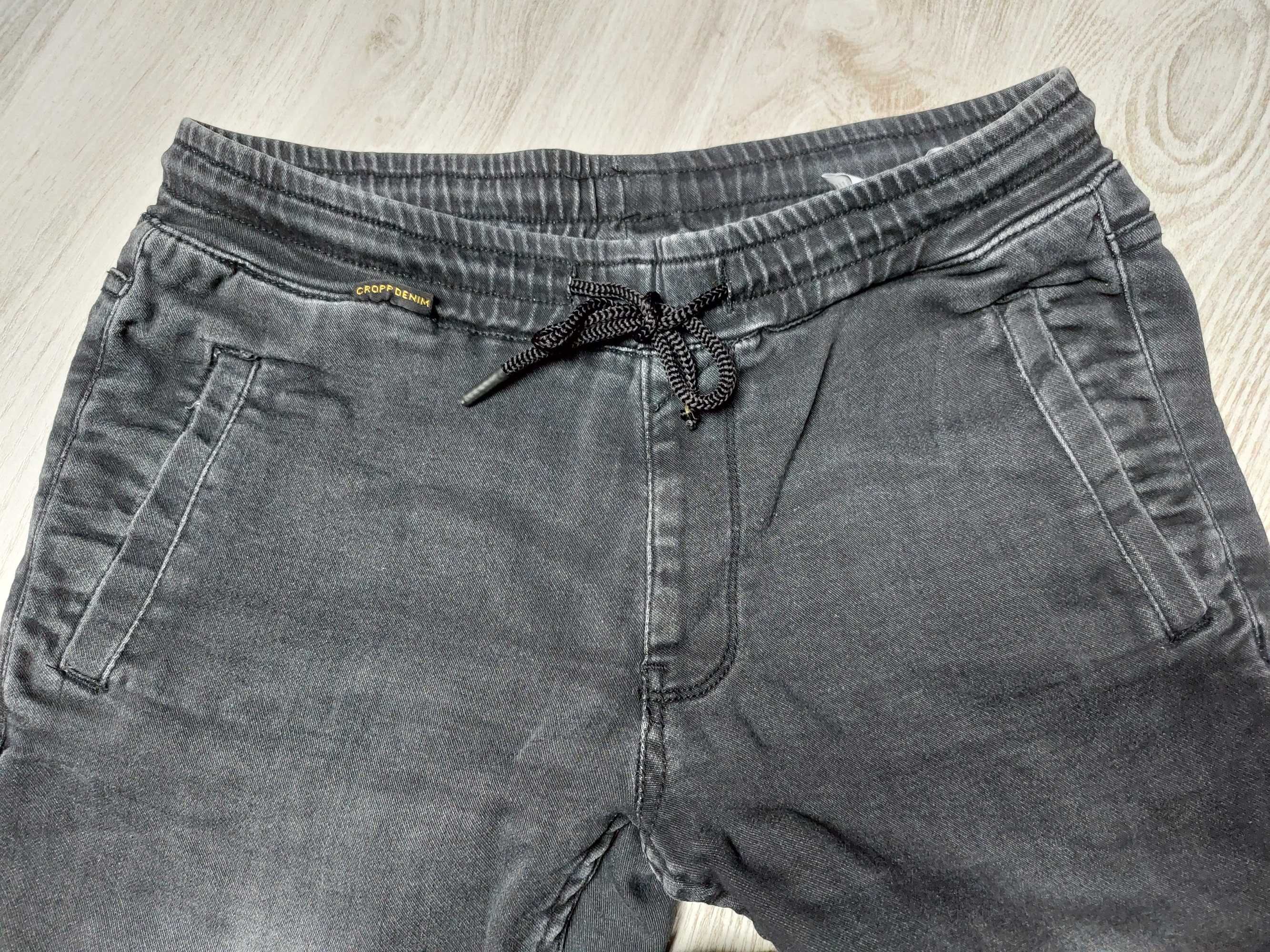 Spodnie męskie jeansowe joggery House W28 L32