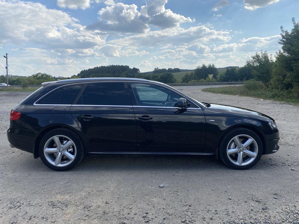 Продам Audi a8b8 S-line 2009р універсал