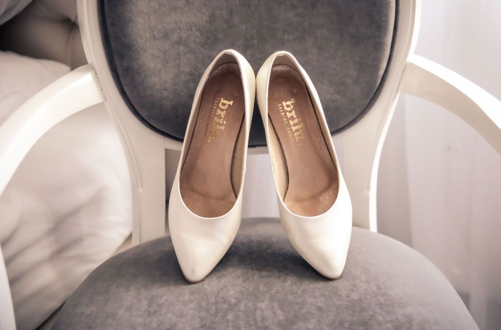 Suknia ślubna 'Księżniczka' r. 36/38 + Buty r.38