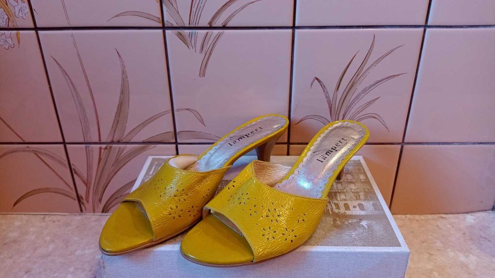 Klapki skórzane Lampert r.39